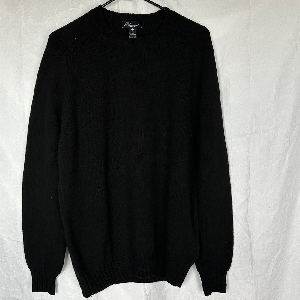 Blumarine Men's Black Crewneck Sweater. Size Large. 80% Wool. Made in Italy.